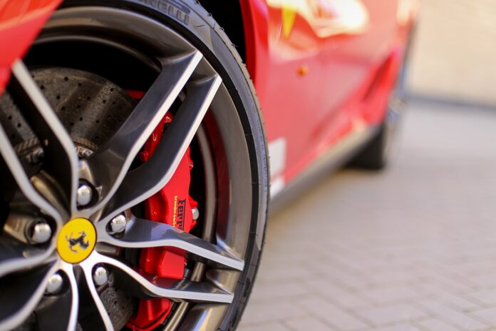 cerchione Ferrari