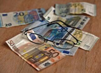 Conto corrente obbligatorio divieto diritto di ricesso