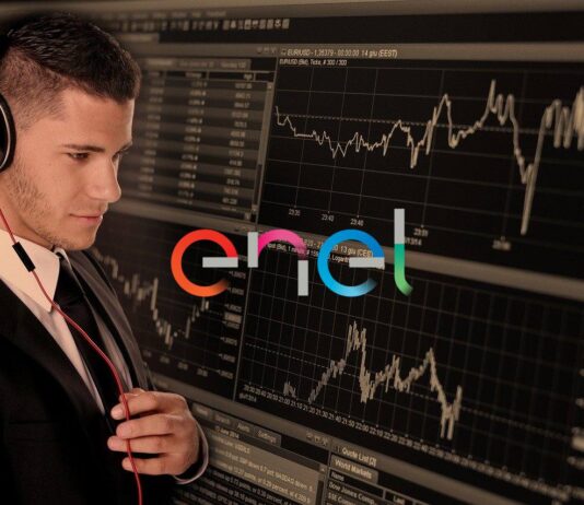 investitore con listino e logo di Enel