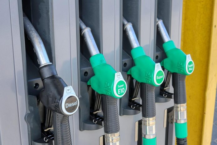 caro carburante proroga taglio accise