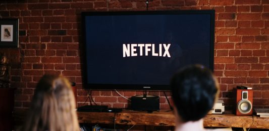 Netflix con pubblicità