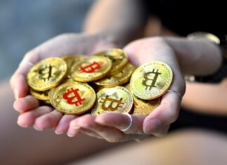 Una serie di monete di Bitcoin