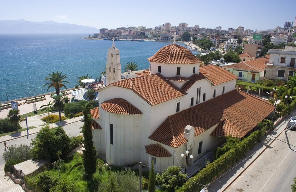 investire in immobili in albania