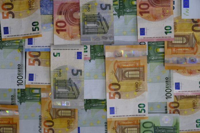 quanti-soldi-tenere-sul-conto-corrente-oggi quanti soldi tenere sul conto corrente