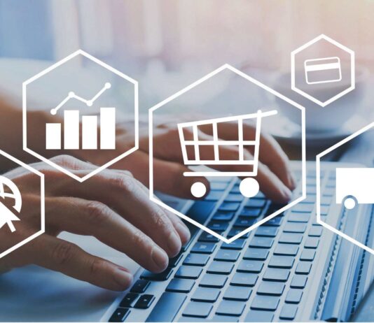 tastiera pc con simboli e-commerce