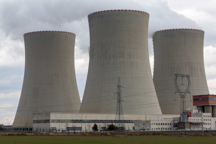 rendimenti ETF uranio centrali nucleari