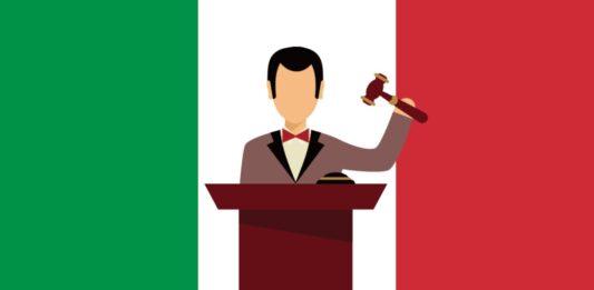 bandiera Italia e battitore asta