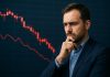 trader pensieroso per un crollo