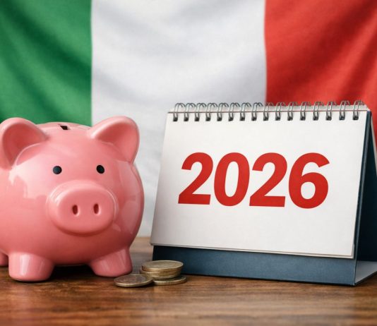 salvadanaio con tricolore