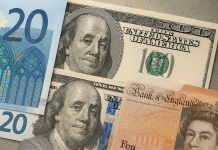 banconote dollari, euro e sterline