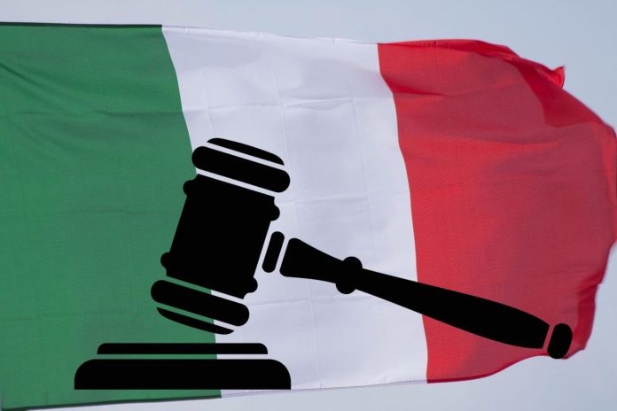 tricolore con martelletto asta