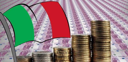 soldi e bandiera Italia