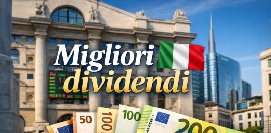 ingresso della borsa di Milano con soldi a simboleggiare dividendi
