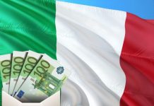 bandiera Italia e soldi