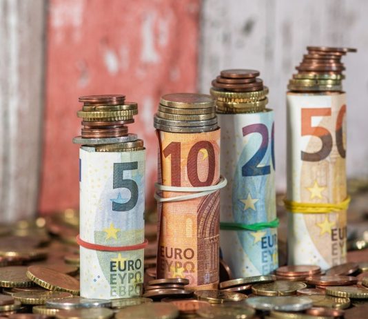 banconote di vario taglio