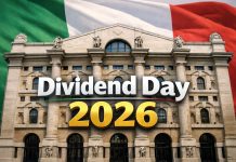 facciata borsa di Milano con bandiera Italia