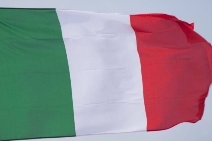 certificati bnp paribas bandiera Italia