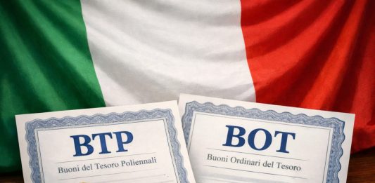 bandiera Italia e BOT e BTP