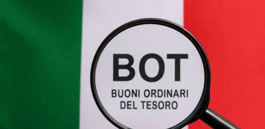 lente con bandiera Italia