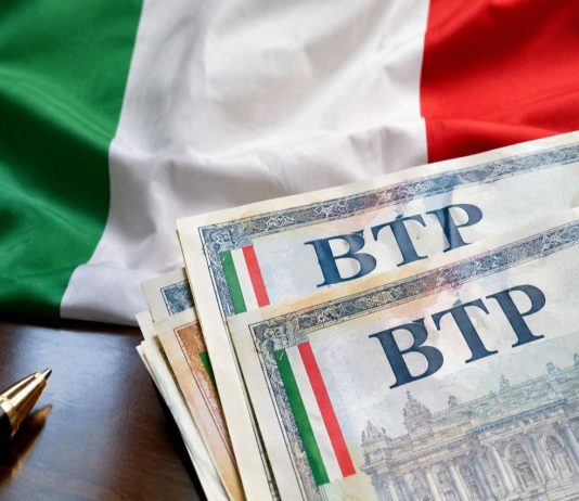 bandiera Italia e BTP