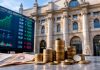 Dividendi: un unico ETF per incassare tutti quelli del Ftse Mib facciata borsa di Milano e soldi